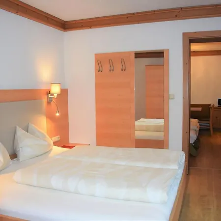 Appartement Haus Romana *