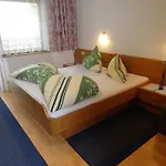 Haus Romana Apartman *