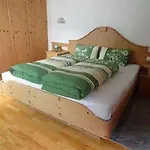 Haus Romana Apartman *