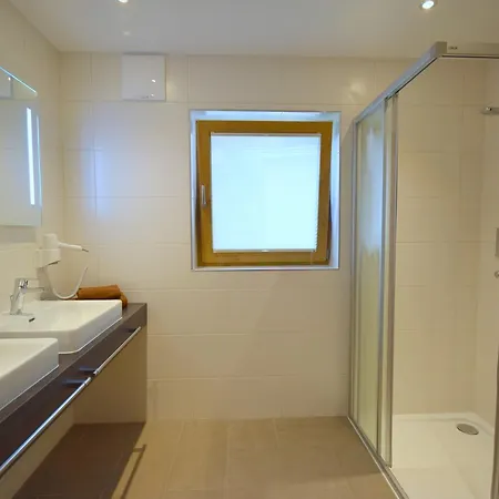 Appartement Haus Romana *