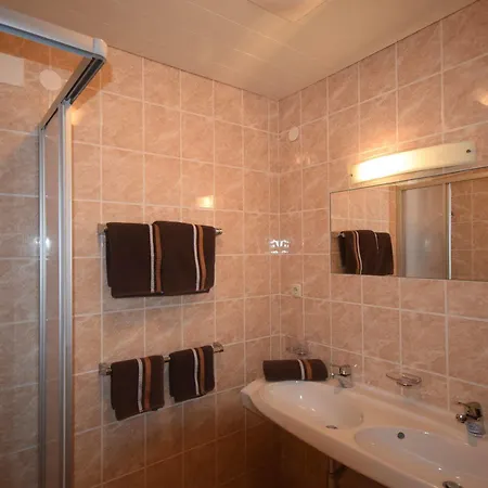 Apartment Haus Romana *