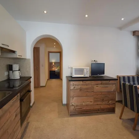 Haus Romana Apartment *
