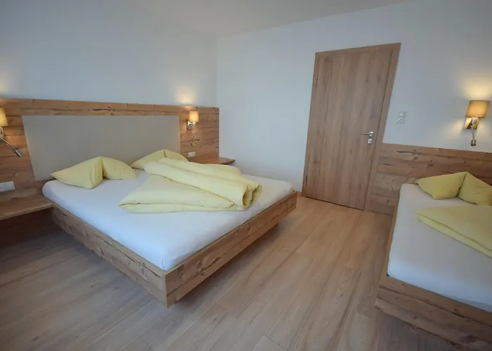 Haus Romana Апартаменты *