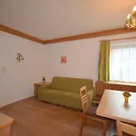 Appartement Haus Romana *